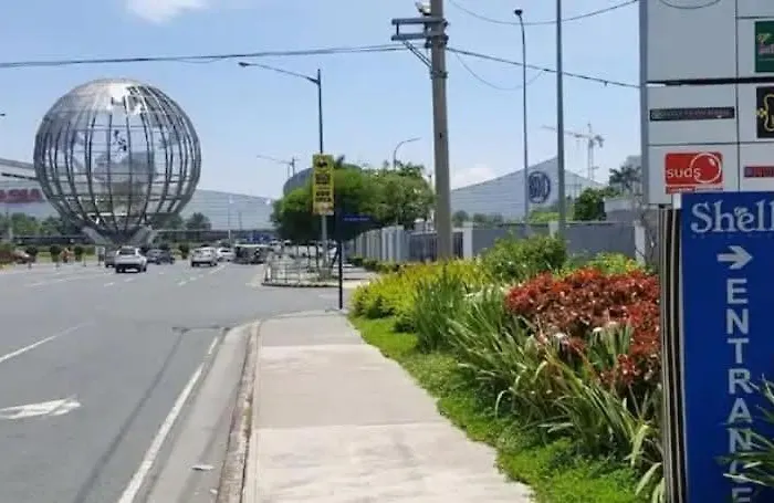 Shell Residences Near Moa Bymschon Hotel Manila